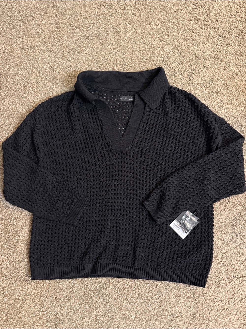 NWT Simply Vera Vera Wang Black Open-Knit V-Neck Sweater